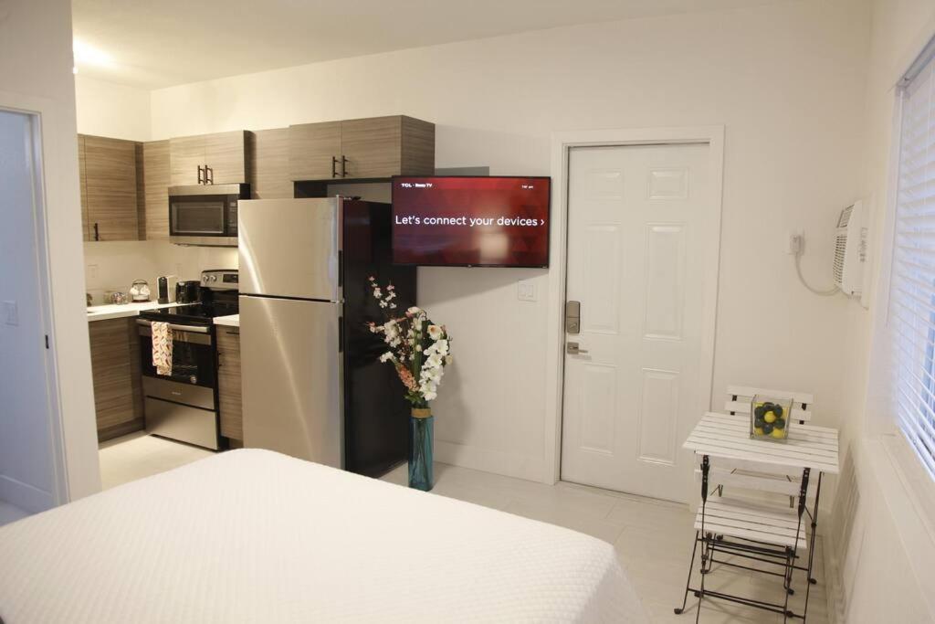 Apt 1 Miami Designer Studio In The Upper East-Side Exterior photo